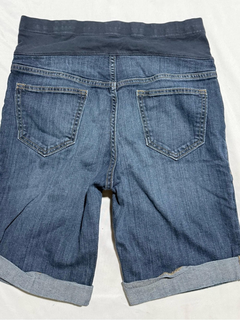Old Navy Maternity Denim Bermuda Shorts in Dark Blue with Black Waistband - Picture 4 of 5